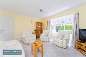 Sitting Room- click for photo gallery